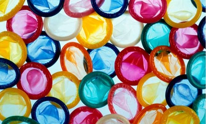 The museum features the various kinds of condoms and demonstrates their strength. 