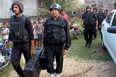 NSG personnel at the site of the Burdwan blast last month.