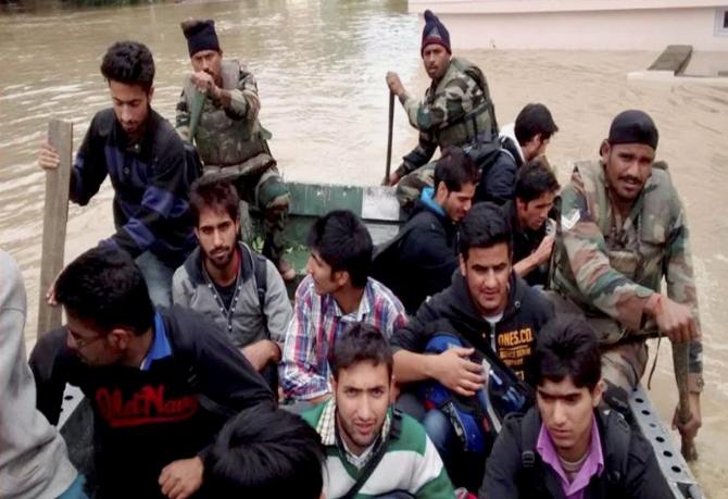 Army, air force intensify rescue operations in Jammu and Kashmir ...