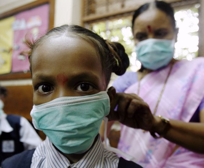 How to protect yourself from swine flu