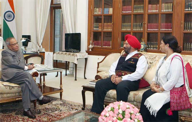 President Pranab Mukherjee with then Arunachal Pradesh governor General J J Singh (retd).