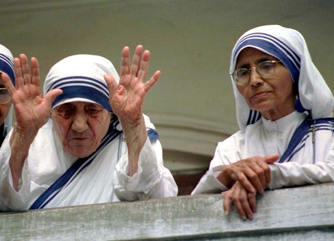 Mother Teresa and Sister Nirmala.