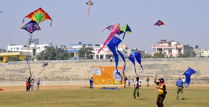 Kai po che! Colourful kites take to the skies in Jaipur - Rediff.com ...