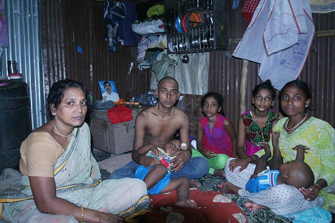 The Das family, from left: Meena Das, Ashish Das, his nieces,Ashish's wife and their two children 