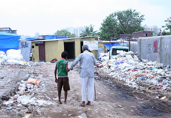 The Slumdog Millionaire territory where we met Asma Bi who took us to Mukhtar's house nearby