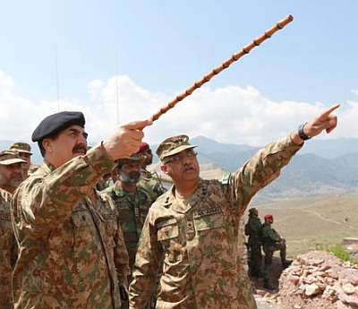 General Raheel Sharif, left, Pakistan's army chief
