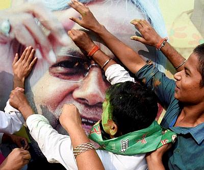 Nitish Kumar's supporters