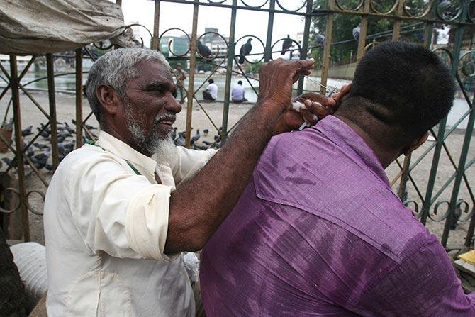 Abdul Nabi, ear cleaner