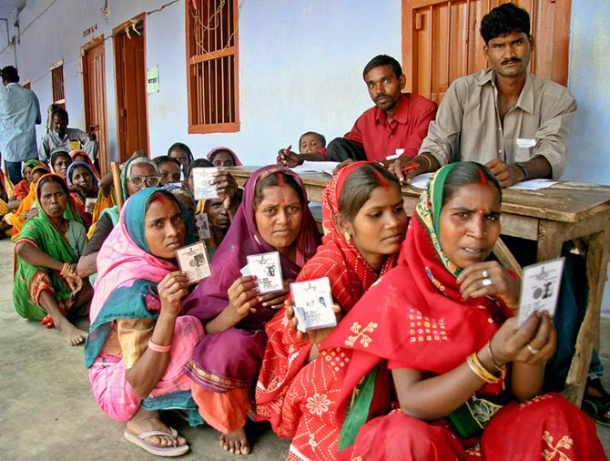 Women in a polling booth in Bihar