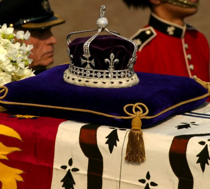 The Kohinoor diamond in the crown on the coffin bearing the Queen Mother in 2002