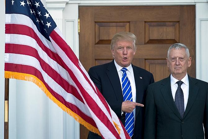 Donald Trump with Gen James Mattis