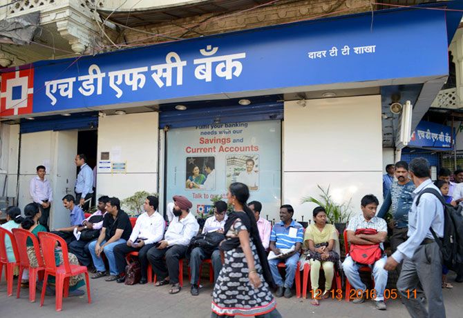 A queue outside a bank in Mumbai, December 13, 2016. Photograph: Arun Patil