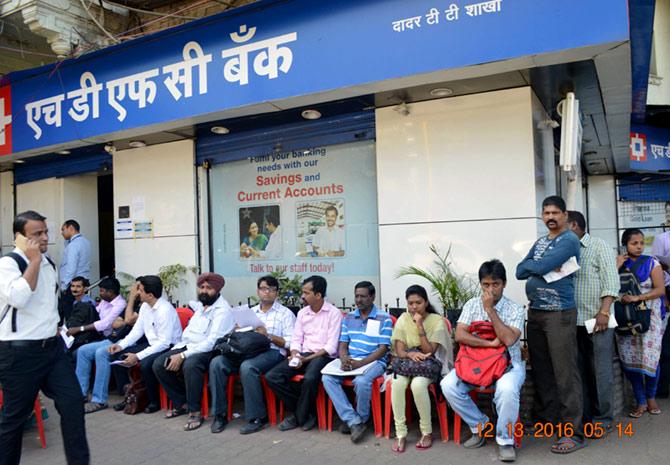 A scene at a Mumbai bank, December 13, 2016. Photograph: Arun Patil