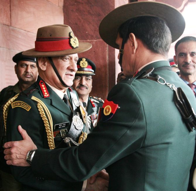 General Bipin Rawat, the new army chief, bids farewell to General Dalbir Singh Suhag.