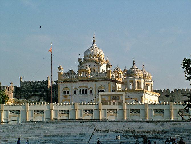 The tomb of Maharaja Ranjit Singh in Lahore