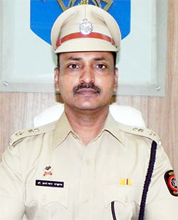 District Superintendent of Police, Latur, Dr Dnyaneshwar Chavan