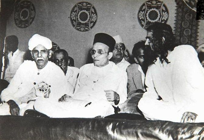 Savarkar, centre, with others