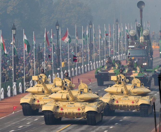 India plans to be among top 5 defence producers