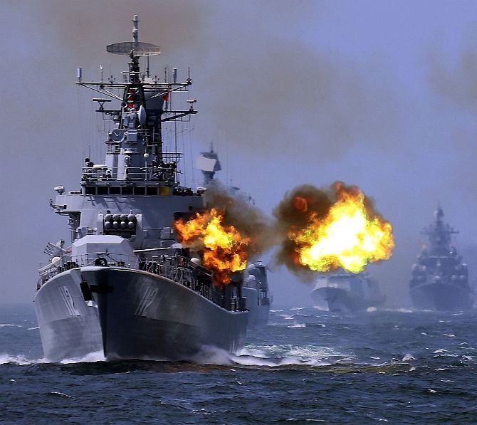 Chinese Navy conducts a drill in the South China Sea