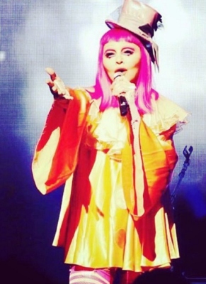 Madonna breaks down in tears onstage   — Australia's leading  news site