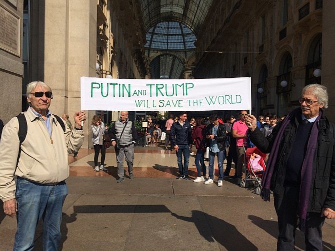 Putin and Trump supporters in Italy
