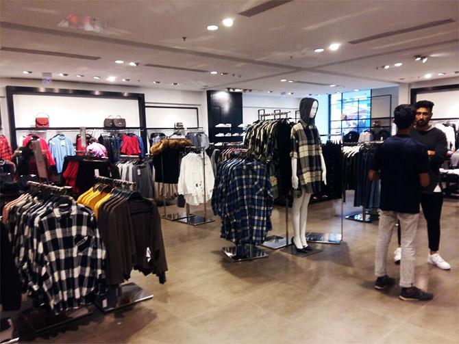 Inside Zara store at palladium mall - credit: Satish Bodas