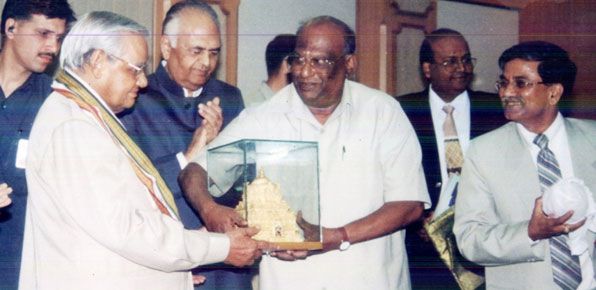 The late D K Adikesavulu -- astute businessman, politician and once president of the Tirupati Tirumala Devasthanam -- with then prime minister Atal Bihari Vajpayee.