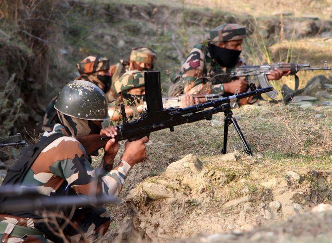 Major, 3 soldiers killed in Pak firing in Rajouri