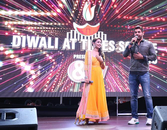 Shabbir Ahluwalia -- Rockstar Abhi -- and Sriti Jha -- Pragya in Kumkum Bhagya-- emceed the show. Diwali@Times Square