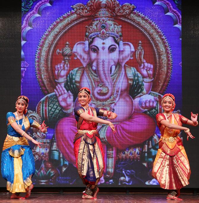 Dancers pay tribute to M S Subbulakshmi