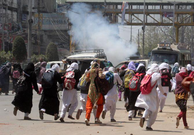 PHOTOS: Students Clash With Security Forces In Kashmir - Rediff.com ...