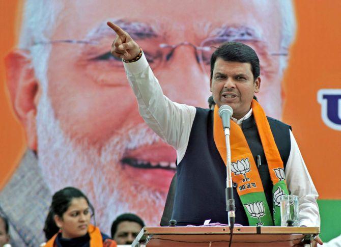 Fadnavis also gets threat letters from 'Maoists'