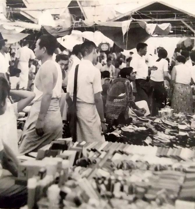 Burmese flea market