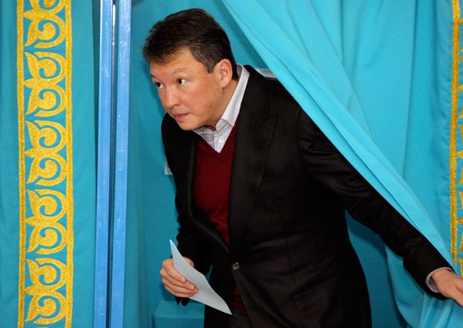 Timur Kulibayev -- seen here leaving a voting booth in Astana, January 15, 2012, Photograph: Mukhtar Kholdorbekov