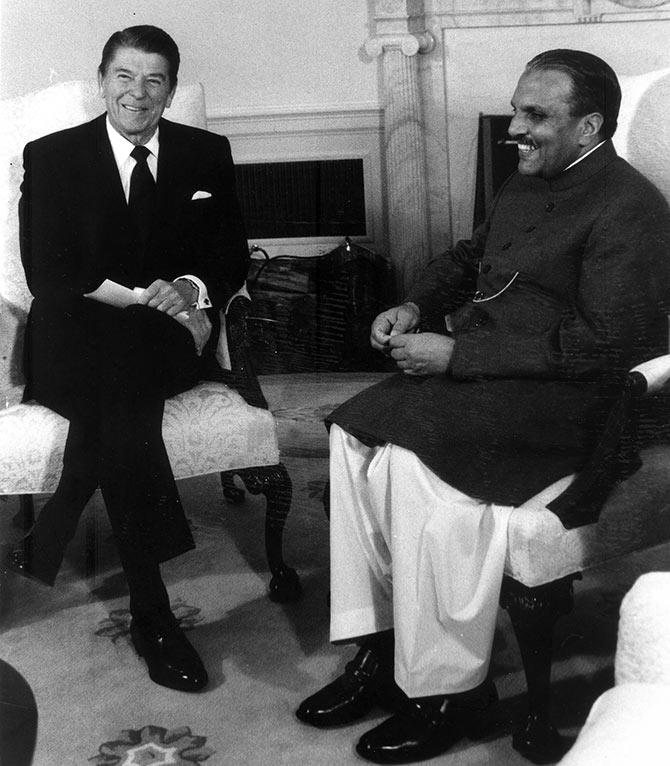 Ronald Reagan and Zia