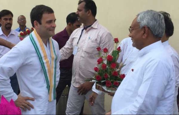 Congress Vice-President Rahul Gandhi, left, with Bihar Chief Minister Nitish Kumar before the Mahagatbandan in Bihar collapsed.