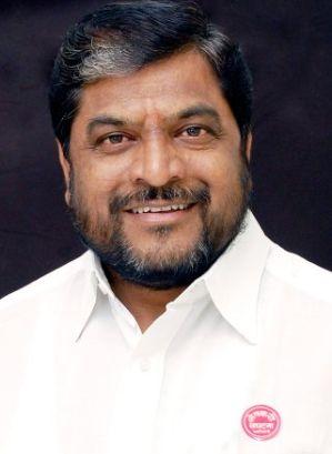 Shetkari Sanghatna MP, Raju Shetti