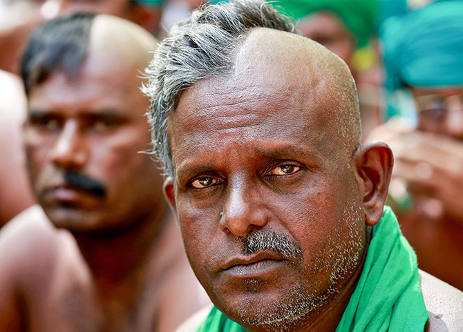 Protesting Indian farmers