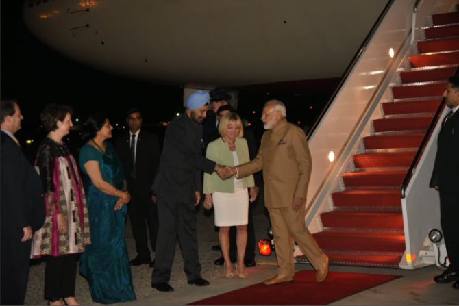 PM Narendra Modi welcomed by India's Ambassador to the US Navtej Sarna
