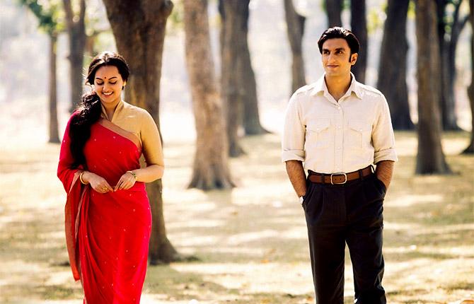 Sonakshi Sinha and Ranveer Singh in Lootera