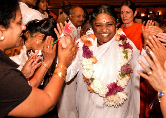 Ma Amritanandamayi in New York 