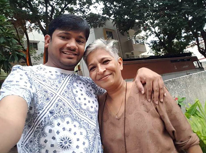 Gauri Lankesh with Kanhaiya Kumar