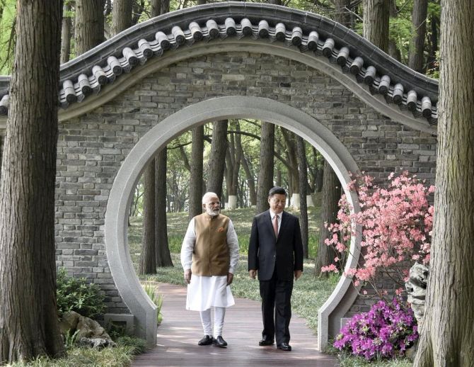 Prime Minister Narendra Damodardas Modi with Chinese President Xi Jinping in Wuhan, April 27, 2018. Photograph: MEA/Twitter