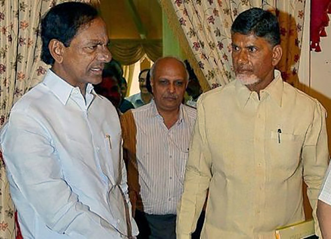 KCR with Chandrababu Naidu