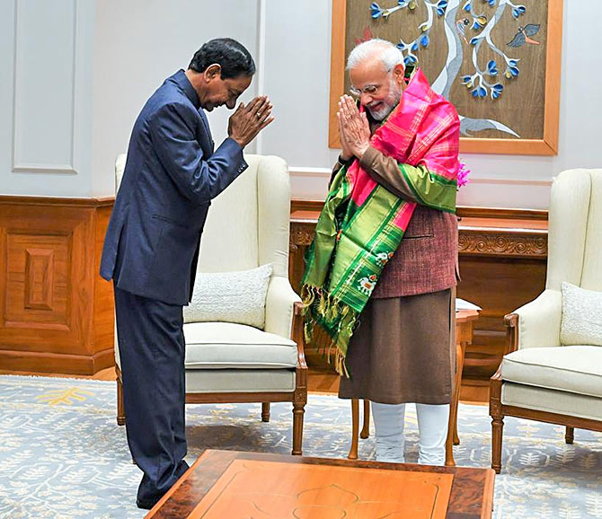 KCR with Modi