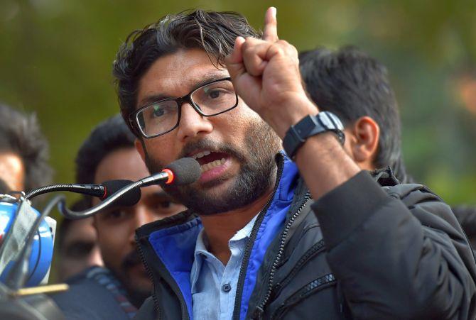 Court grants bail to Mevani, puts Assam police in dock