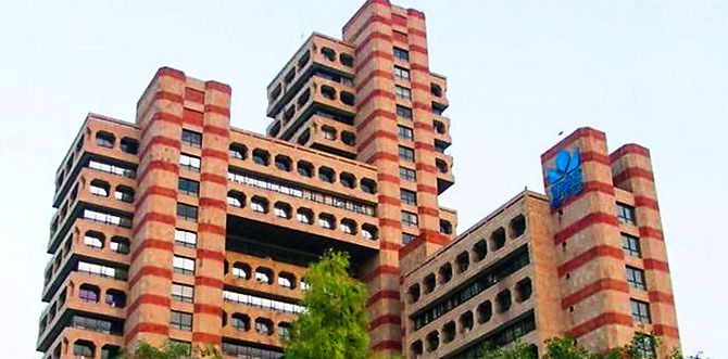 The State Trading Corporation of India Ltd, New Delhi. Photograph: Kind courtesy www.stclimited.co.in