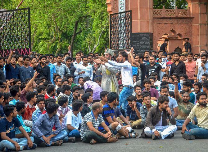 Protests, Clashes In Aligarh Muslim University Over Jinnah's Portrait ...