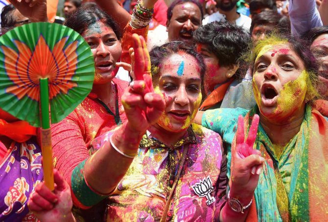 BJP celebrates its performance in Karnataka