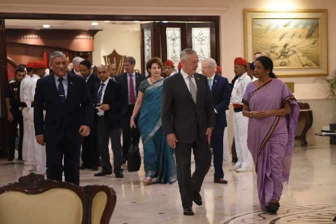 Defence Minister Nirmala Sitharaman, right, with Indian Army chief General Bipin Rawat, left, flank US Defence Secretary General James N Mattis before a dinner hosted by the ministry of defence in New Delhi, September 6, 2018. Photograph: Lisa Ferdinando/US Department of Defence